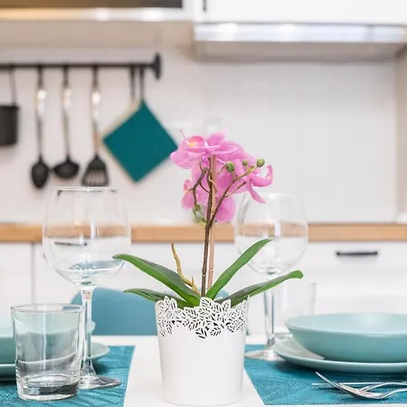 Kristel House Cisanello, Free Parking Apartament